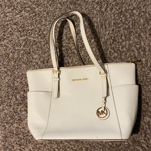 Michael Kors shoulder purse